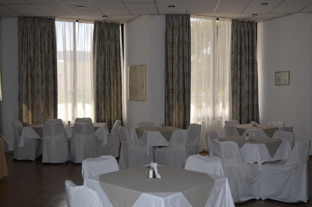 Lymiatis Beach Hotel Karpathos Bagian luar foto